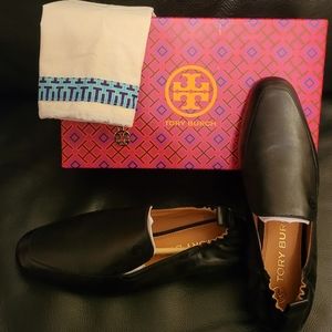 TORY BURCH KIRA LOAFER